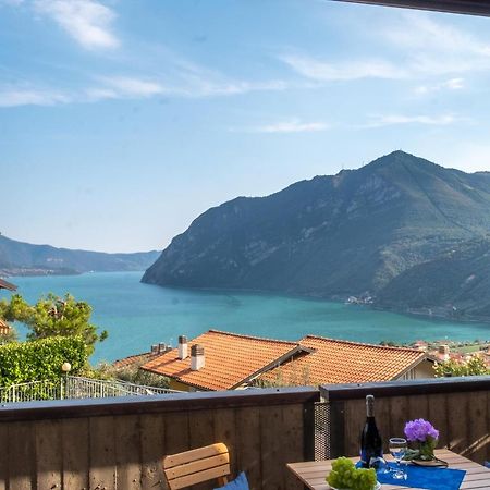 Happy Guest Apartments - Lake Panorama & Pool Riva di Solto Exterior foto