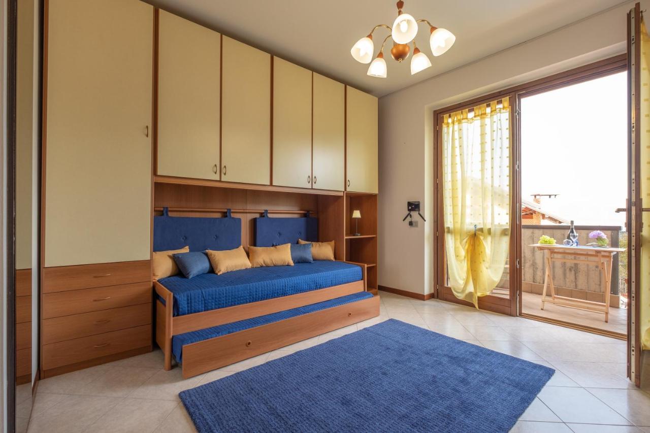 Happy Guest Apartments - Lake Panorama & Pool Riva di Solto Exterior foto